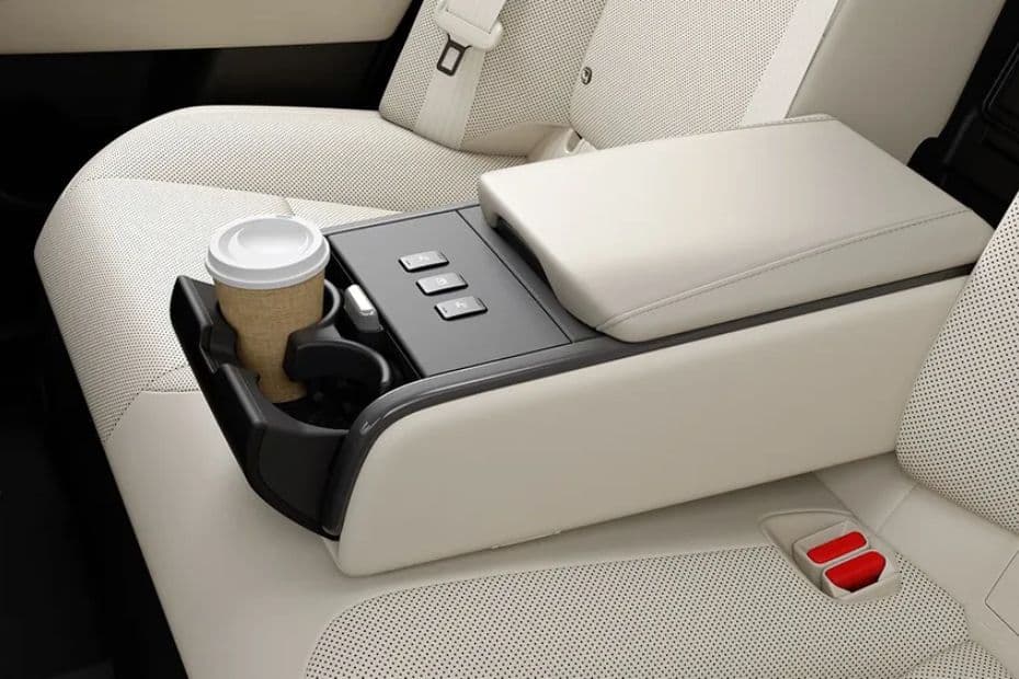 Toyota Crown Rear Cup Holder