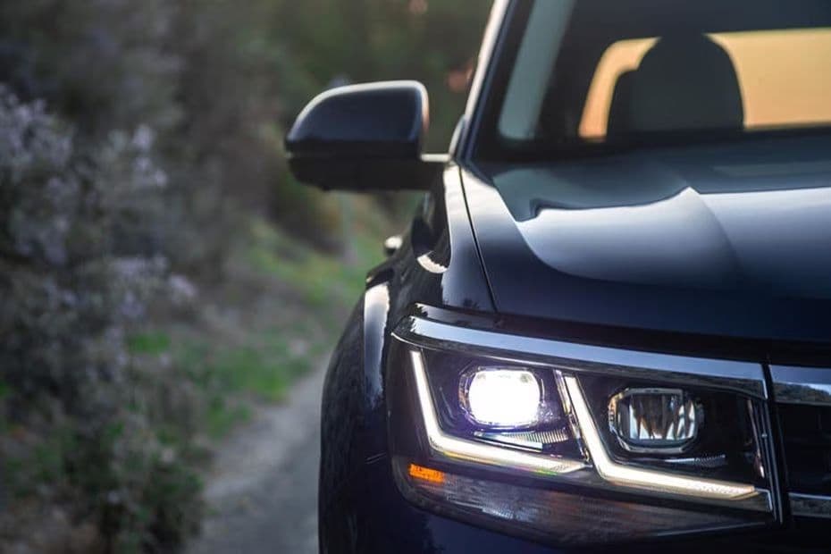 Volkswagen Teramont Headlight