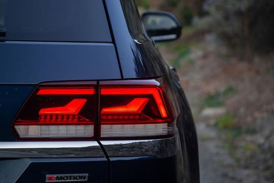 Volkswagen Teramont Taillight