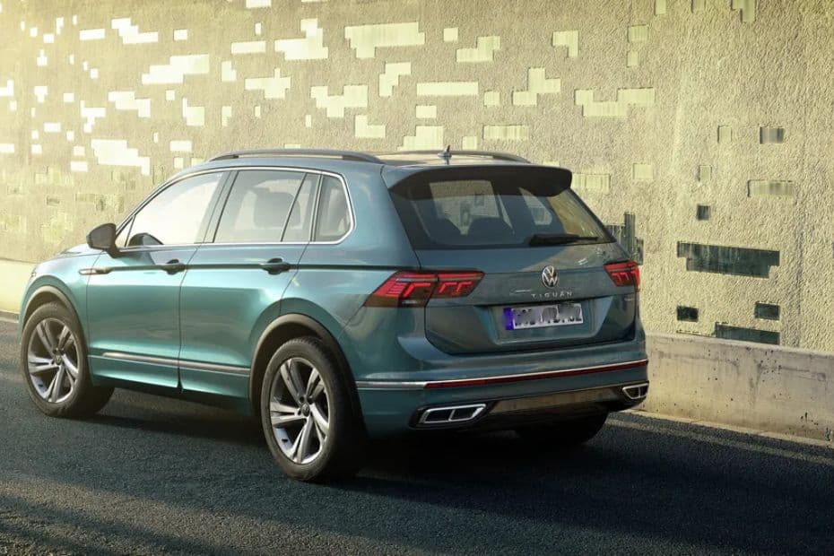 Volkswagen Tiguan Left Side View