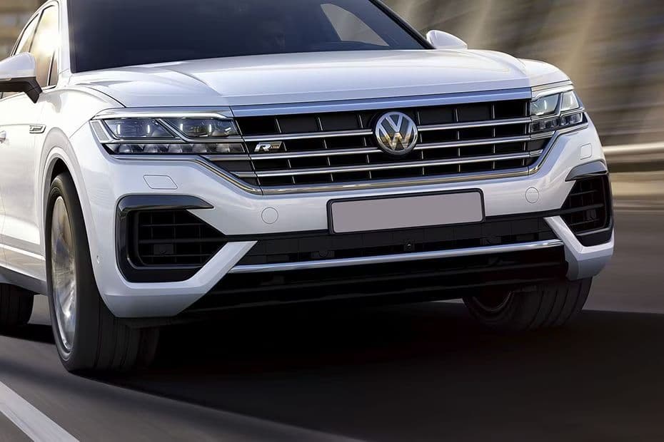 Volkswagen Touareg Grille