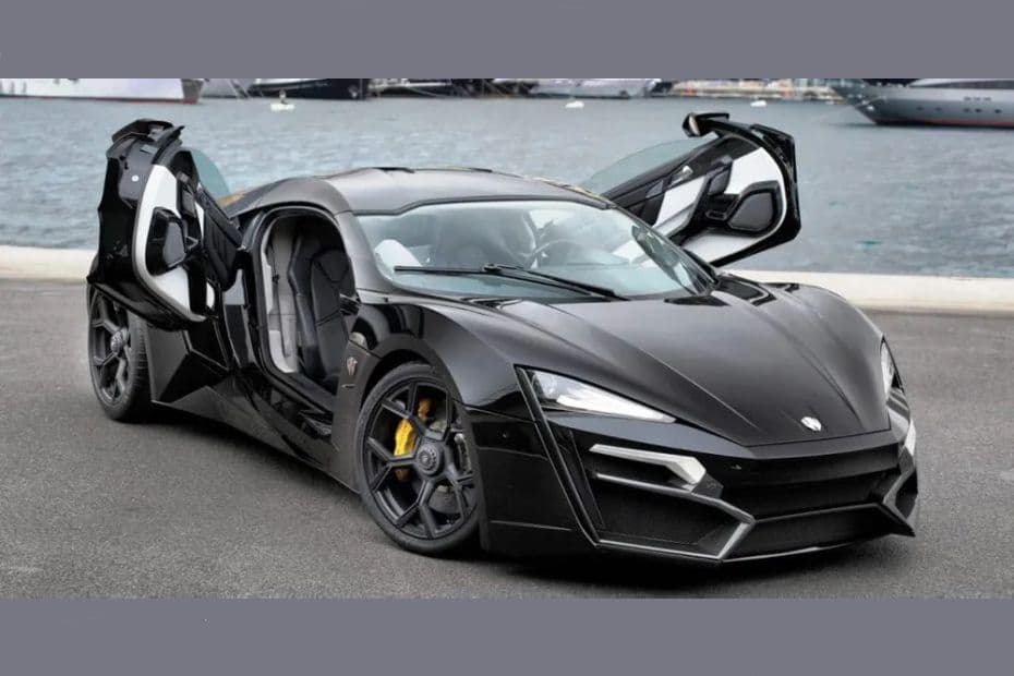 W Motors Lykan Hypersport Front Right View