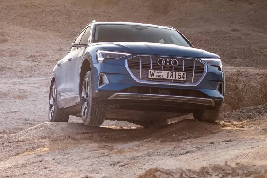 Audi E-Tron 2024 Front View