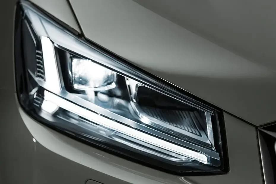 Audi Q2 2024 Headlight