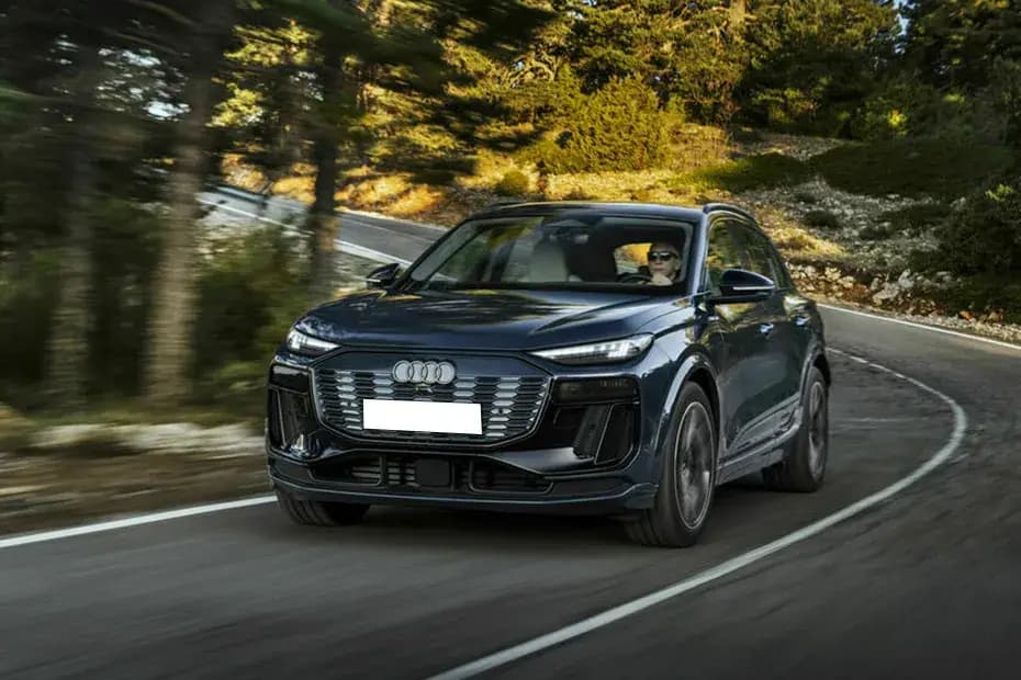 Audi Q6 E-Tron 2024 Left Side Front View