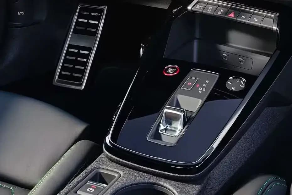 RS 3 Sportback 2024 Gear Shifter