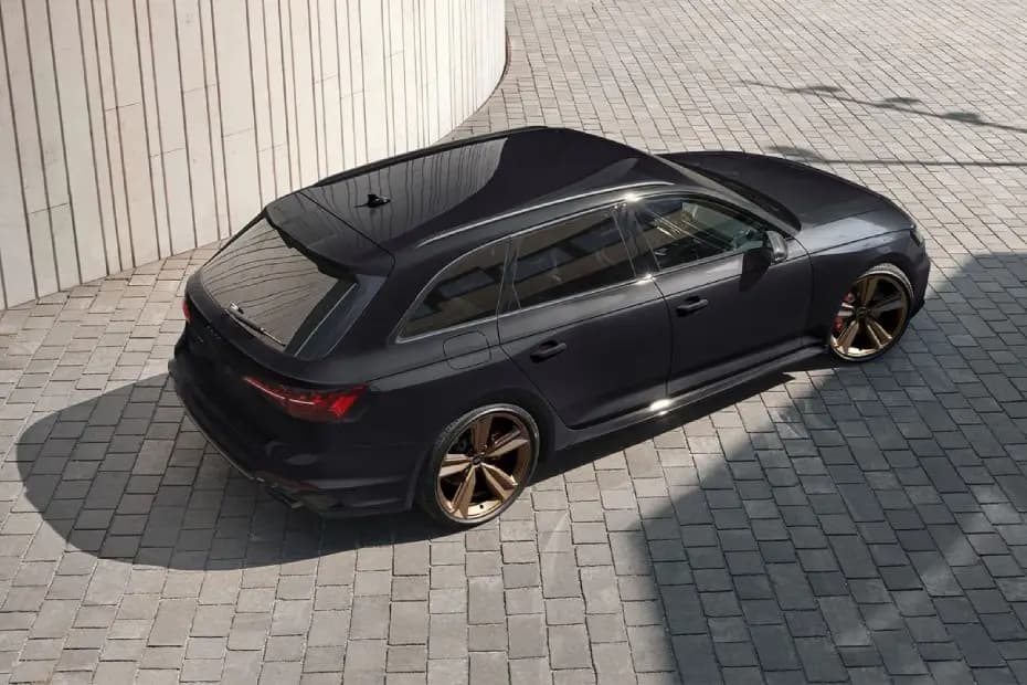 Audi RS 4 Avant 2024 Top View
