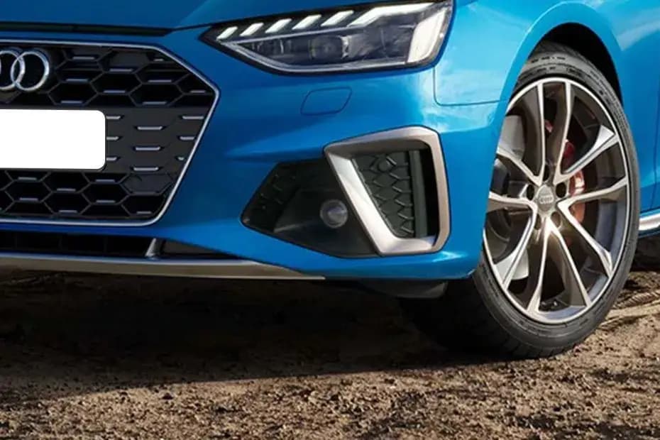 Audi S4 2024 Fog Lamp