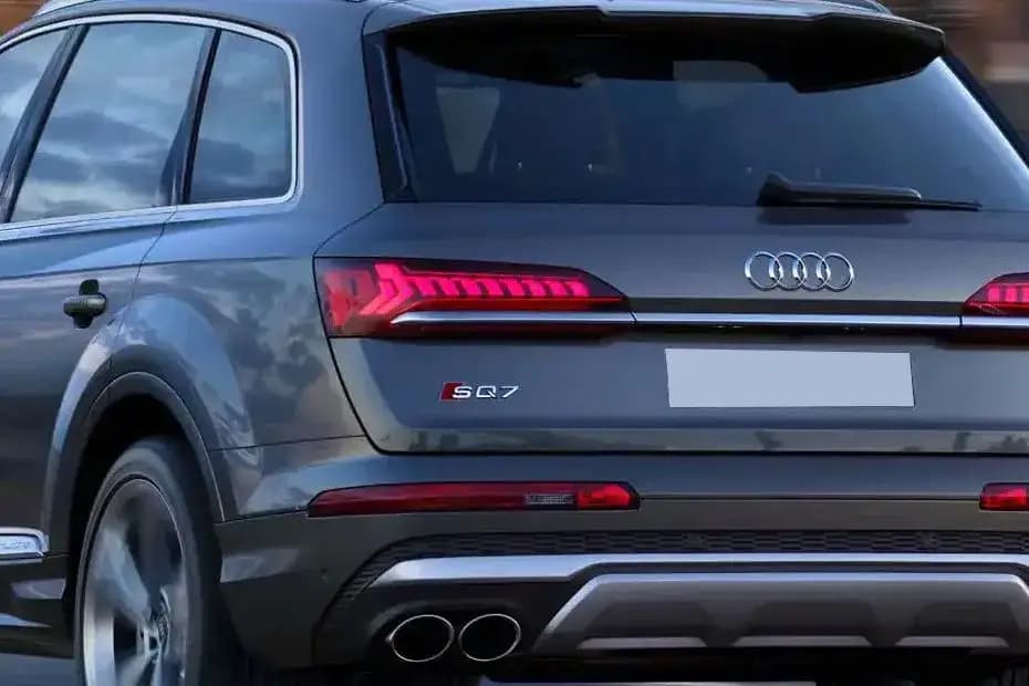 Audi SQ7 2024 Back Side View
