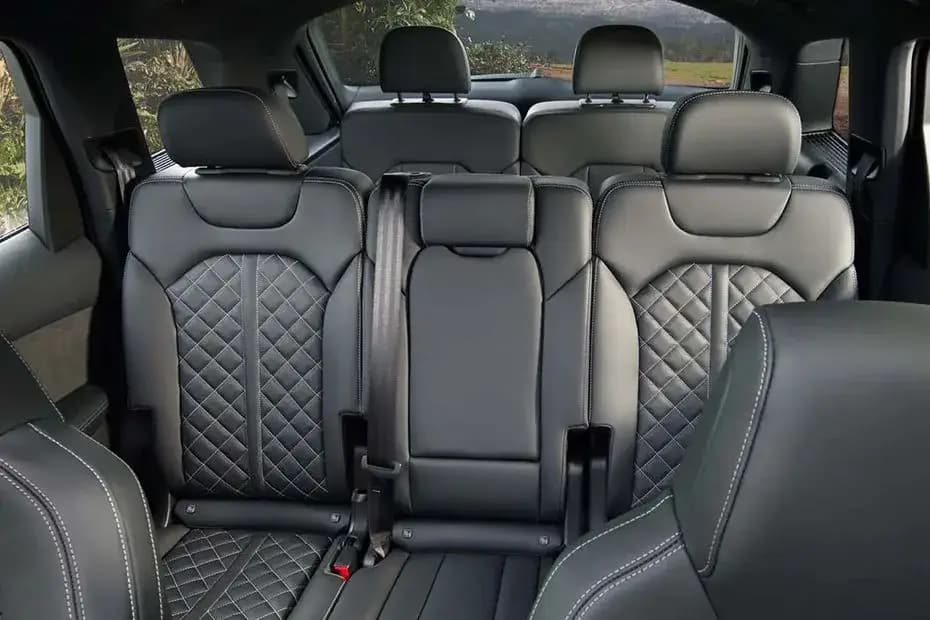 Audi SQ7 2024 Rear Seat View