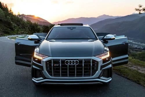 Audi SQ8 2024 Front View