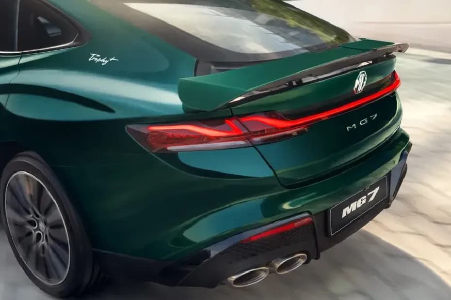 MG 7 Exterior Image