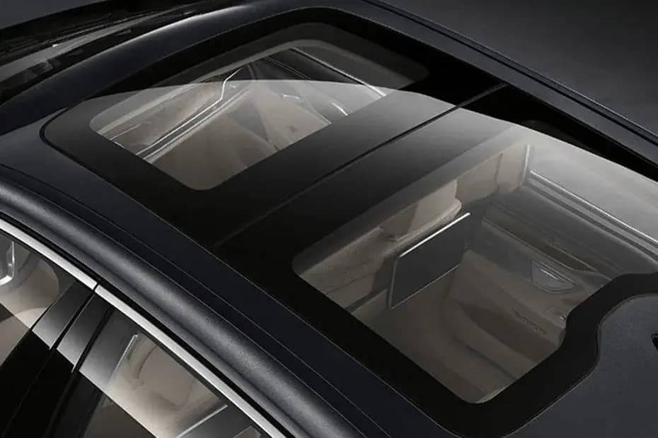 BMW 7 Series 2024 Sun Roof