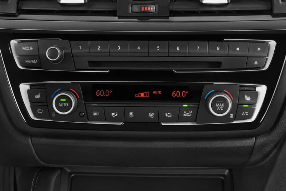 BMW M4 Coupe AC Control