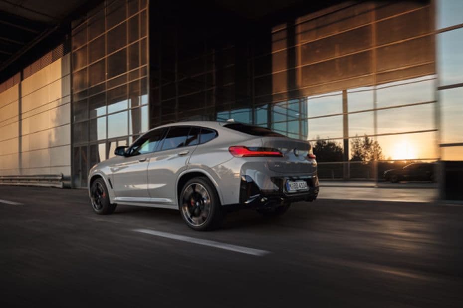 BMW X4 Left Side Rear View