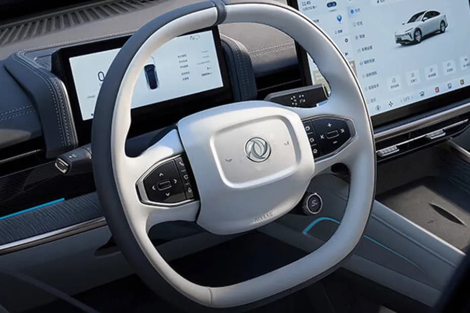 Dongfeng 007 EV Steering Wheel