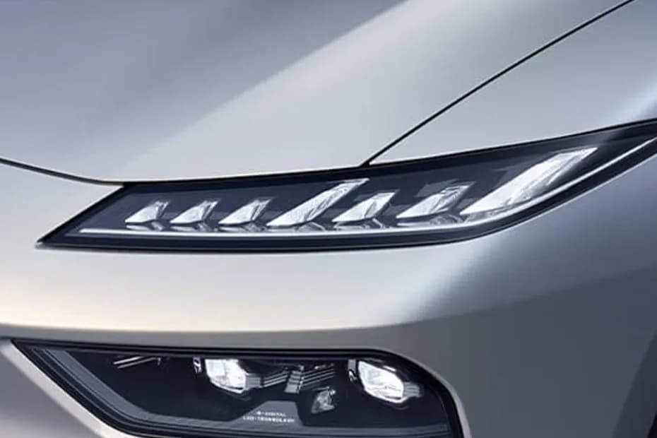Dongfeng 007 EV Right Side Front Light