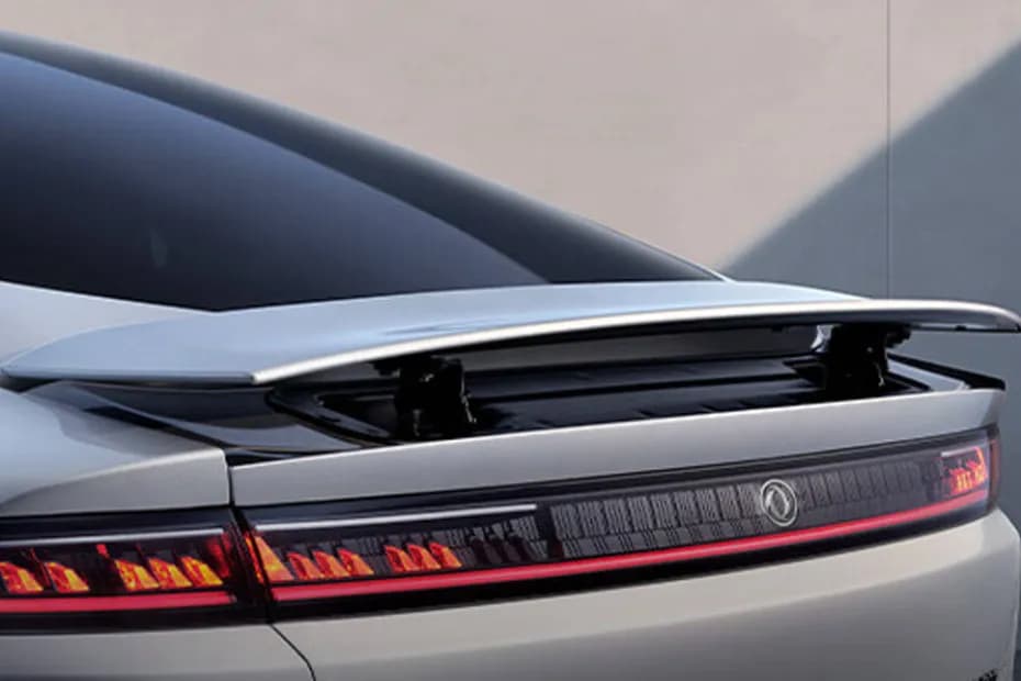 Dongfeng 007 EV Rear Light