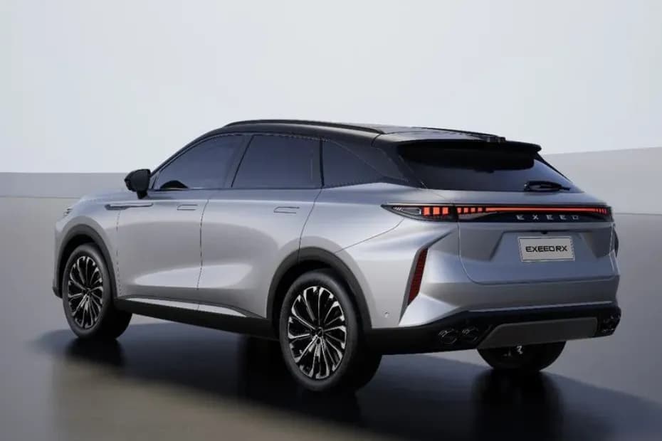 exeed-rx-left-rear-three-quarter