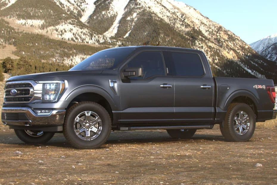 Ford F-150 Left Side Front View