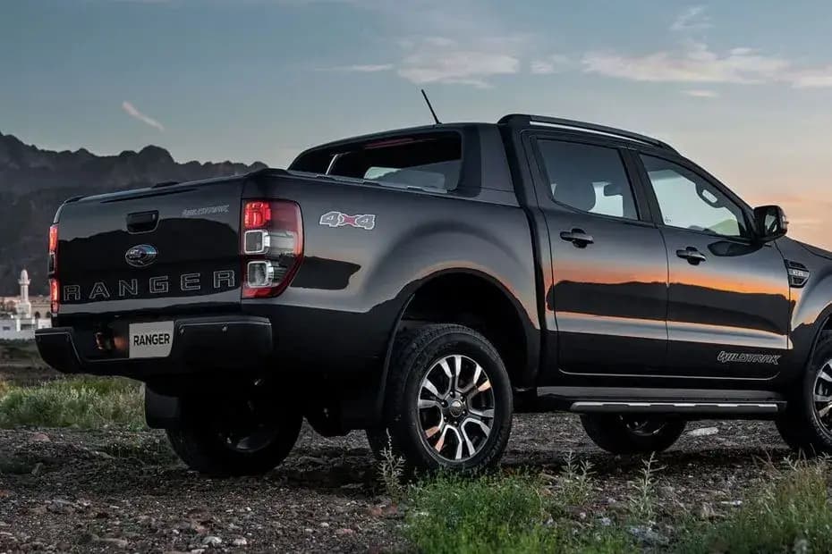 Ford Ranger 2024 Back Side View
