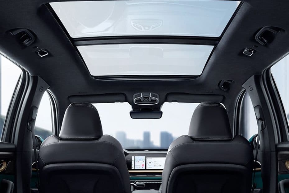Geely Monjaro Panoramic Sunroof