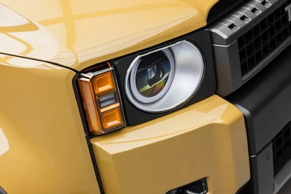 Toyota Land Cruiser Prado Headlight