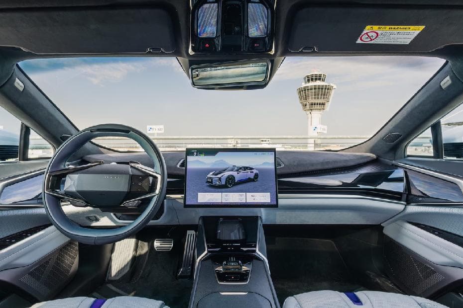 HiPhi Z Dashboard