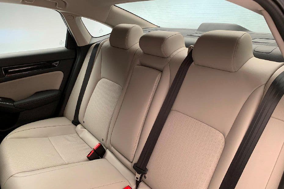 Honda Civic 2024 Rear Seat