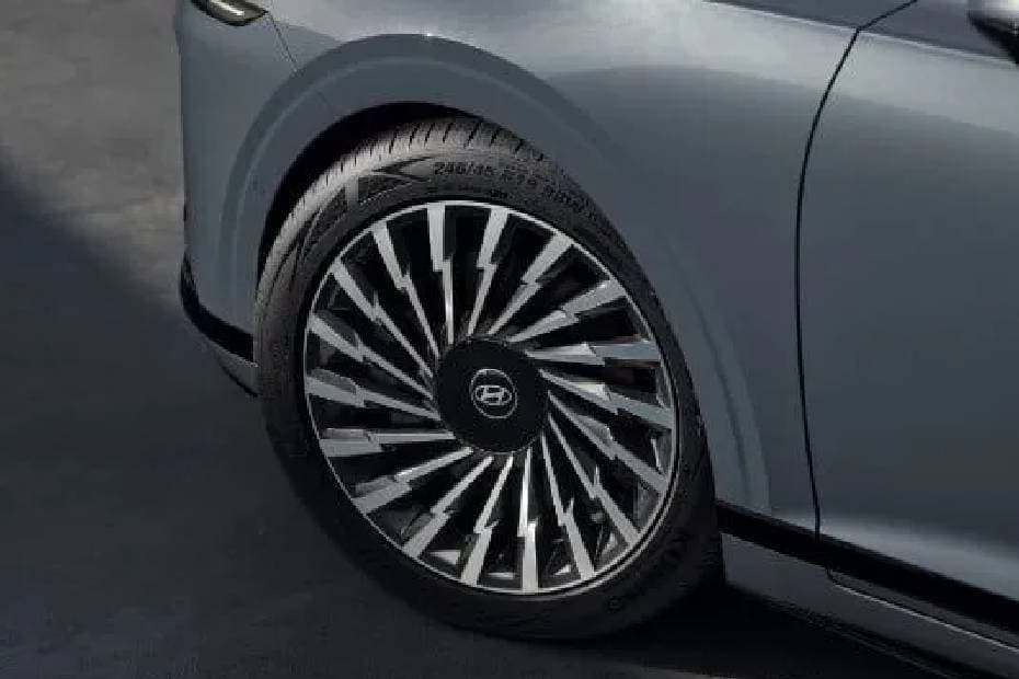 Hyundai Azera 2024 Wheel