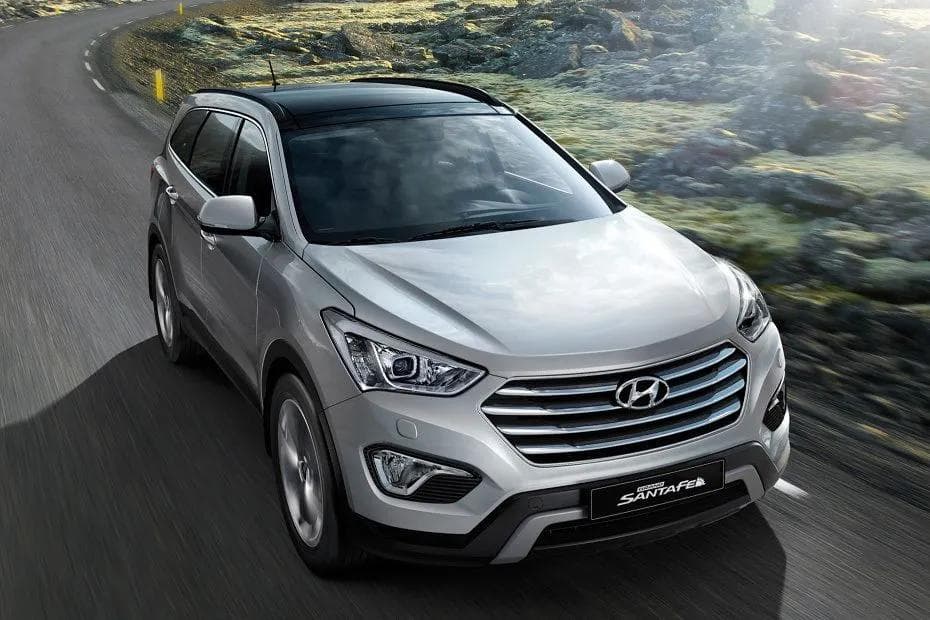 Hyundai Grand Fe Front View