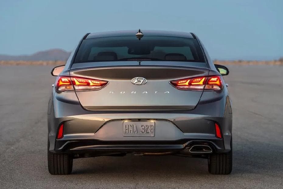 Hyundai Sonata Back View