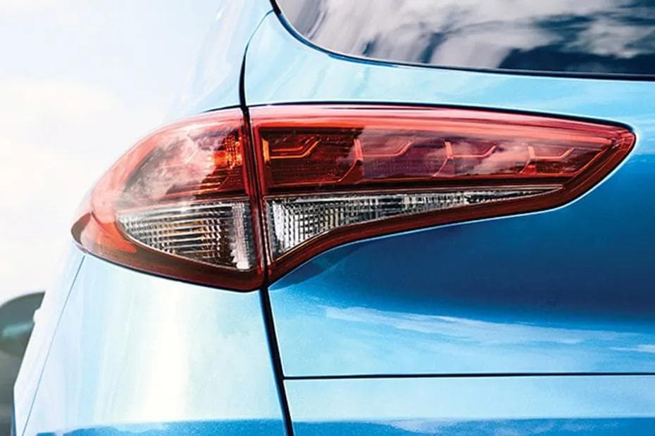 Hyundai Tucson Back Light