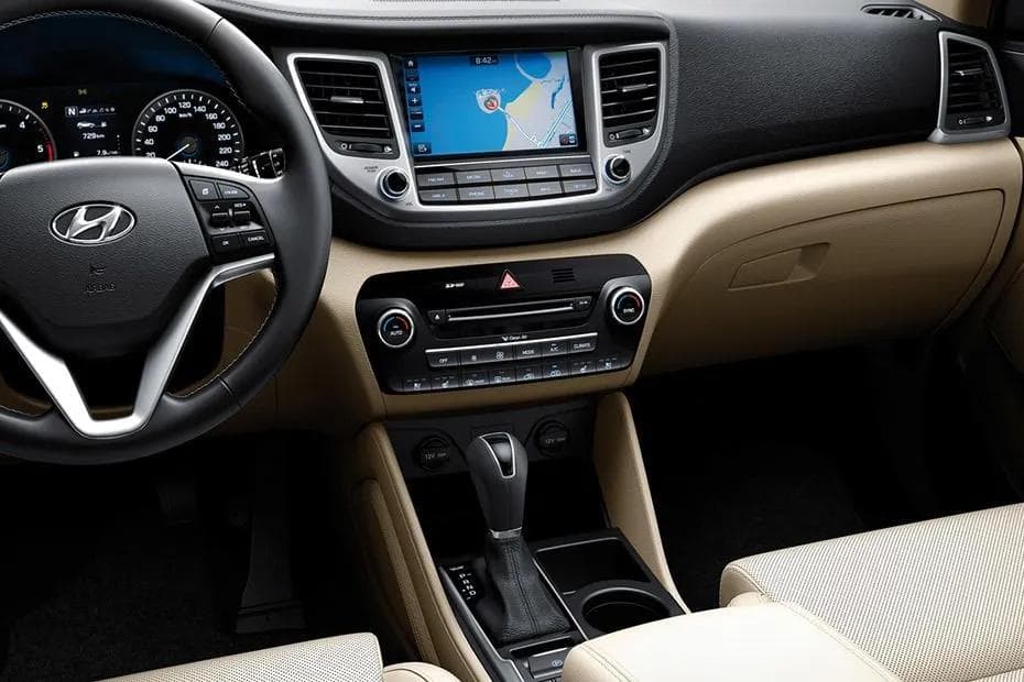 Hyundai Tucson Dashboard