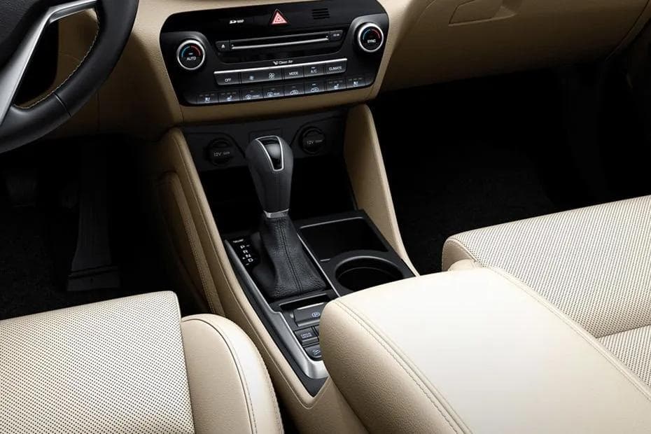 Hyundai Tucson Gear Shifter