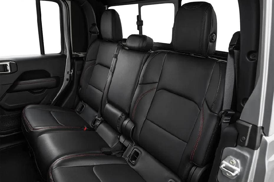 Jeep Gladiator 2024 Rear Seat