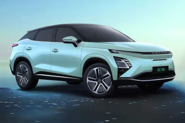 OMODA E5