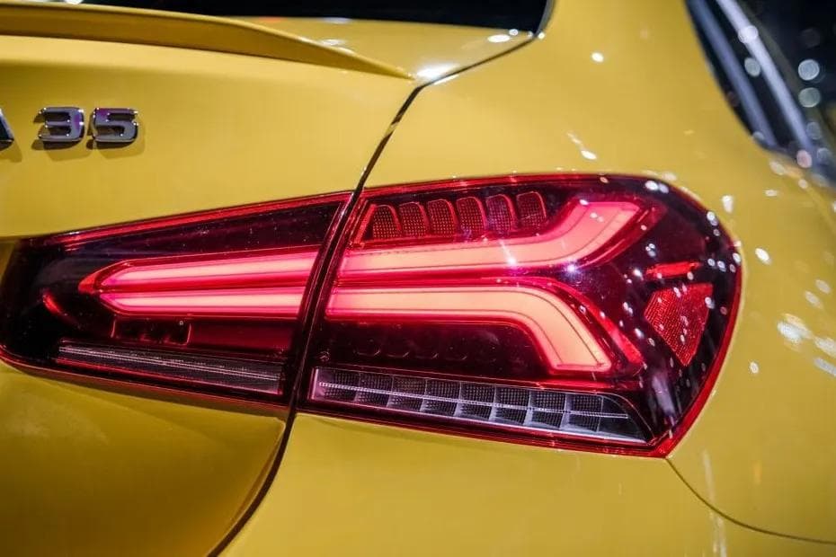 Mercedes-Benz Back Indicator