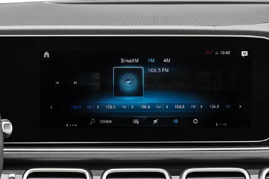 Mercedes-Benz GLS Music System