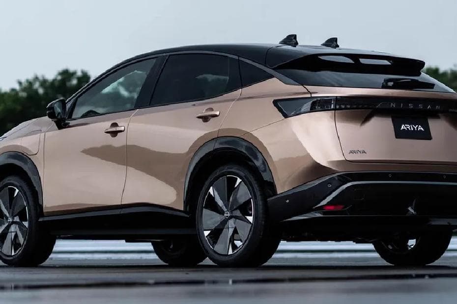 Nissan Ariya Left Side view