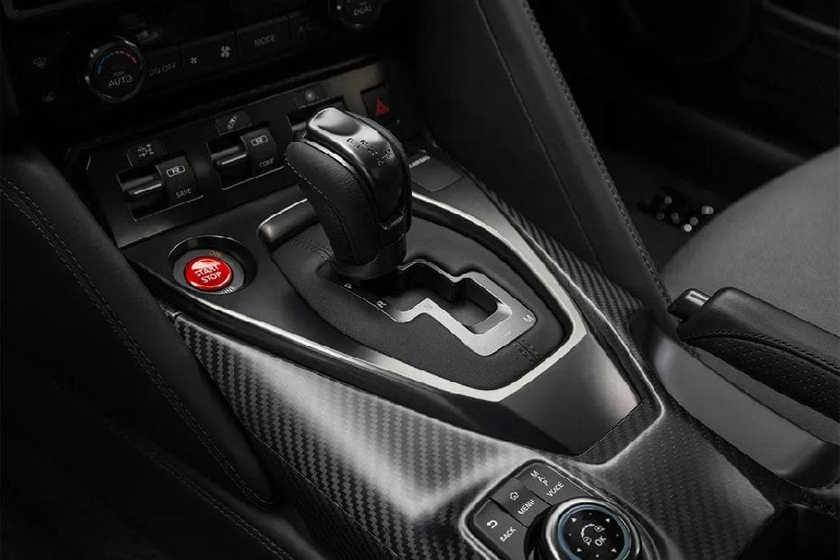 Nissan GT-R 2023 Gear Shifter
