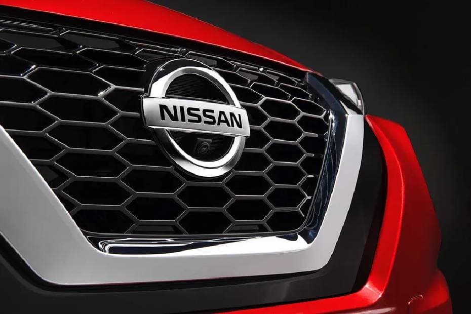 Nissan Juke 2024 Grille