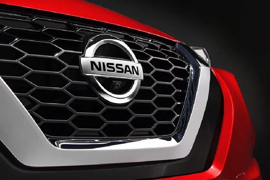 Nissan Juke Grille
