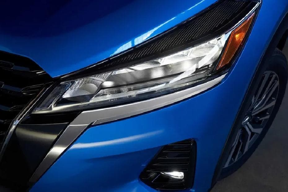 Nissan Kicks 2024 Headlight