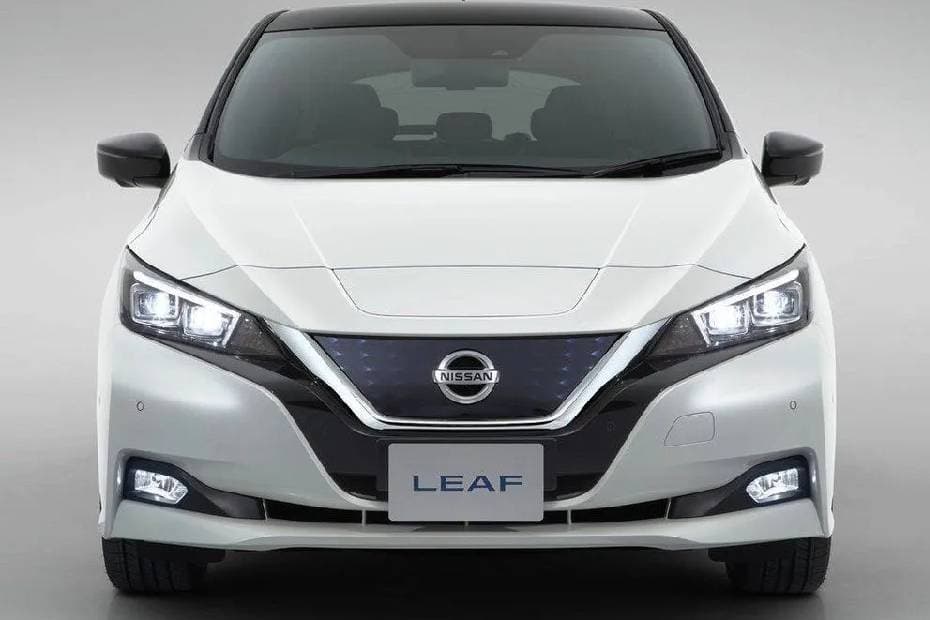 Nissan Leaf 2024 Front View