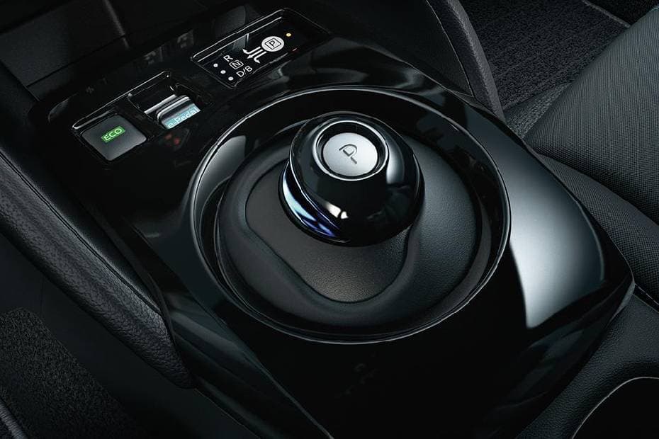 Nissan Leaf 2024 Gear Shifter