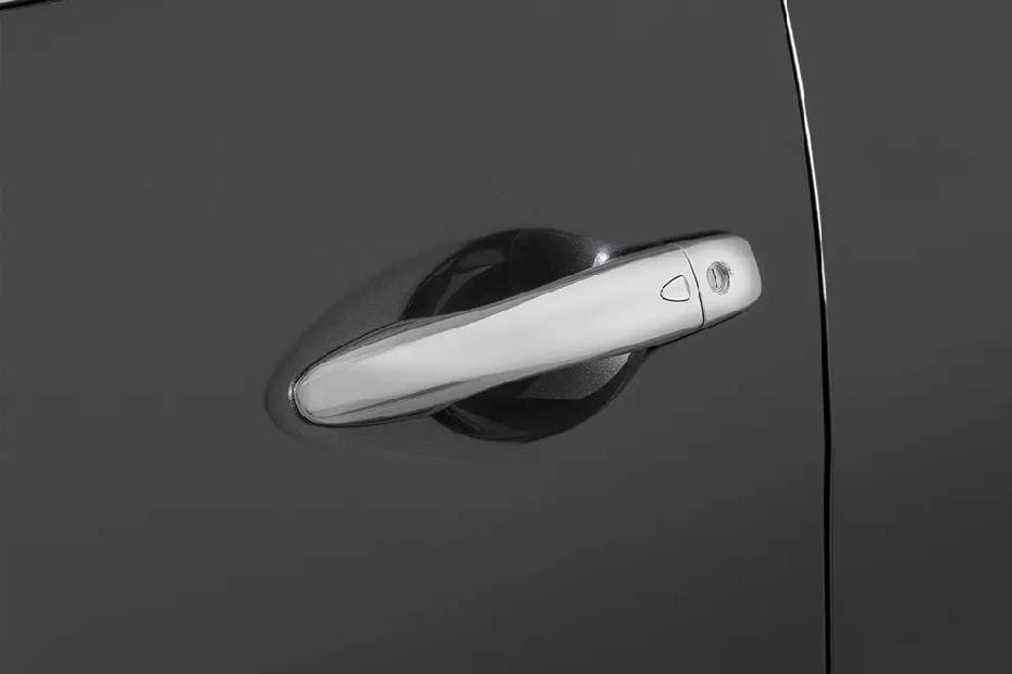 Nissan Maxima 2024 Door handle