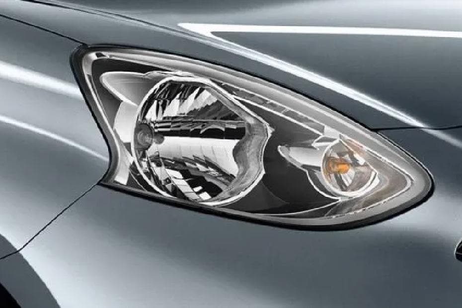 Nissan Micra Headlight