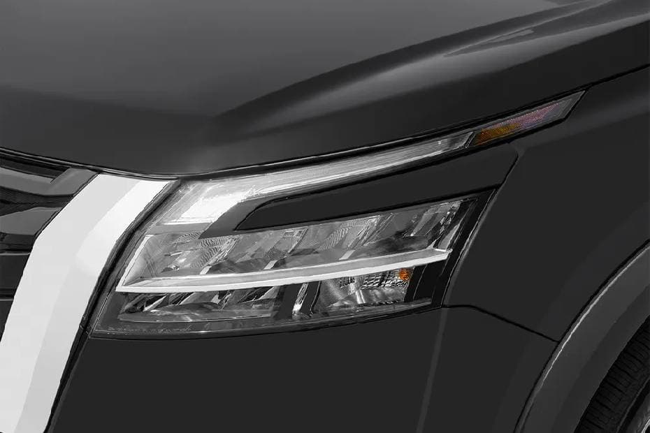 Nissan Pathfinder 2024 Headlight