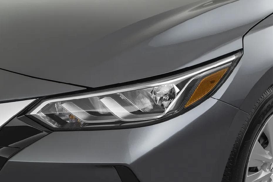 Nissan Sentra Headlight